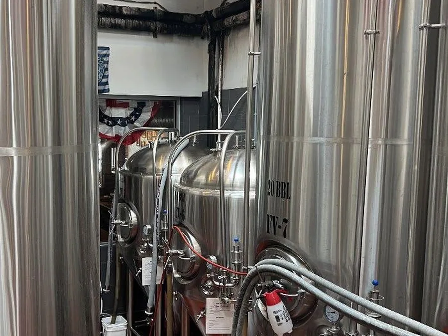 Brewery fermenters cleaned with VertKleen CR and HCR